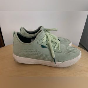 Vessi The Weekend Size 9W 8M